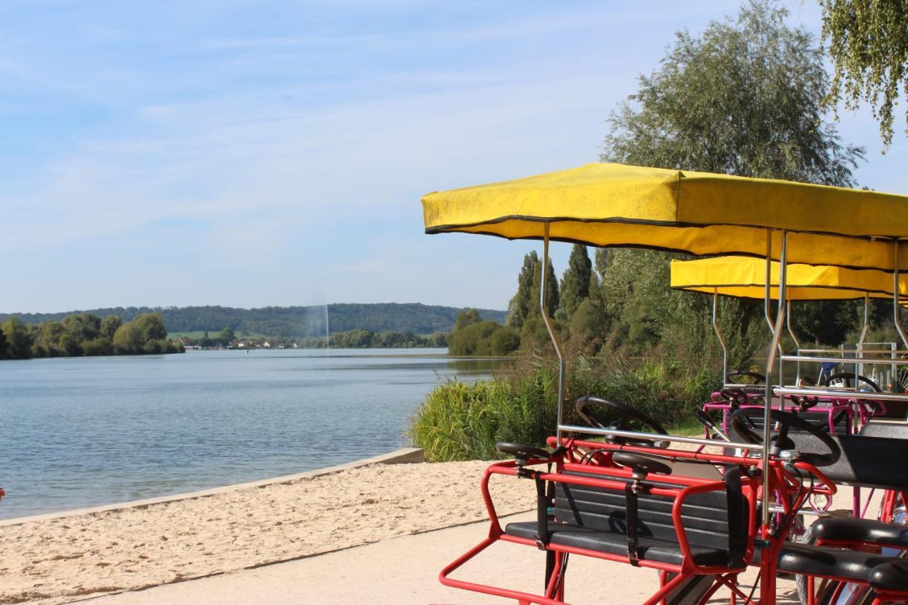 Camping Vesoul Vaivre-et-Montoille 外观 照片