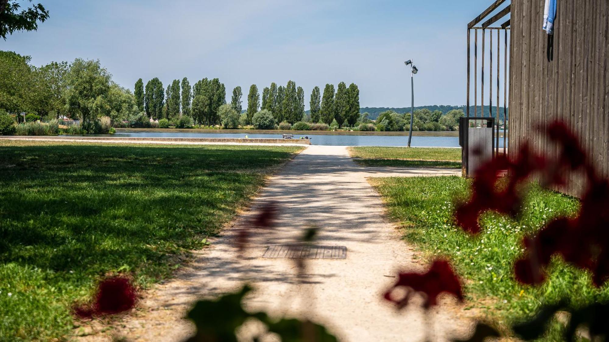 Camping Vesoul Vaivre-et-Montoille 外观 照片