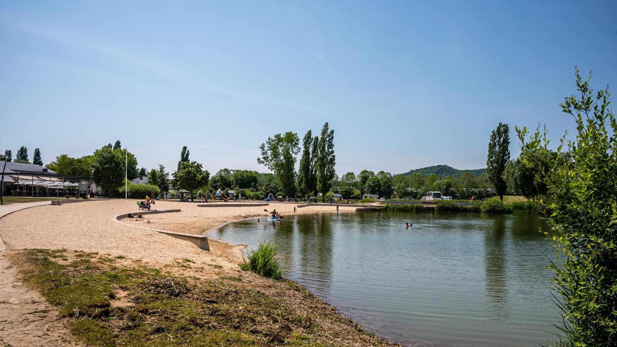 Camping Vesoul Vaivre-et-Montoille 外观 照片