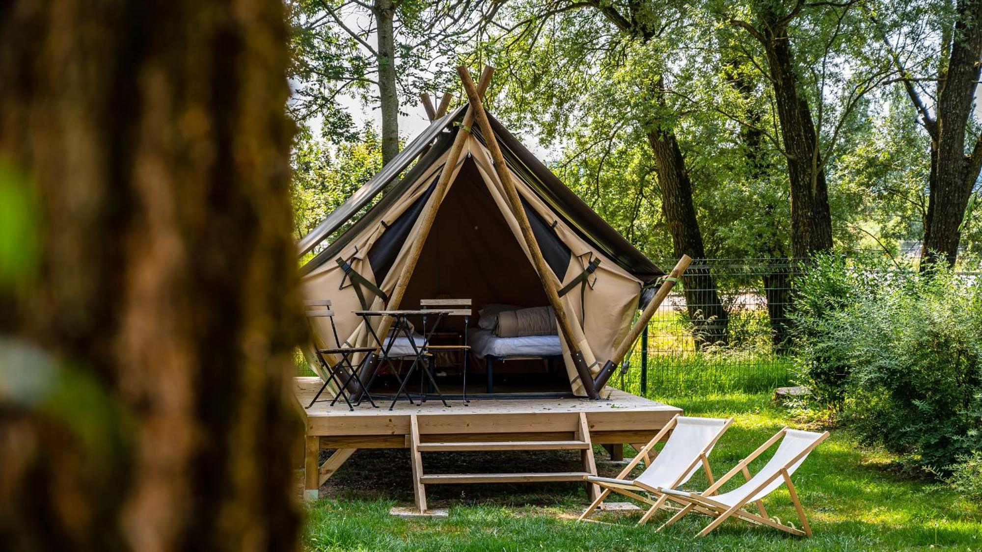 Camping Vesoul Vaivre-et-Montoille 外观 照片