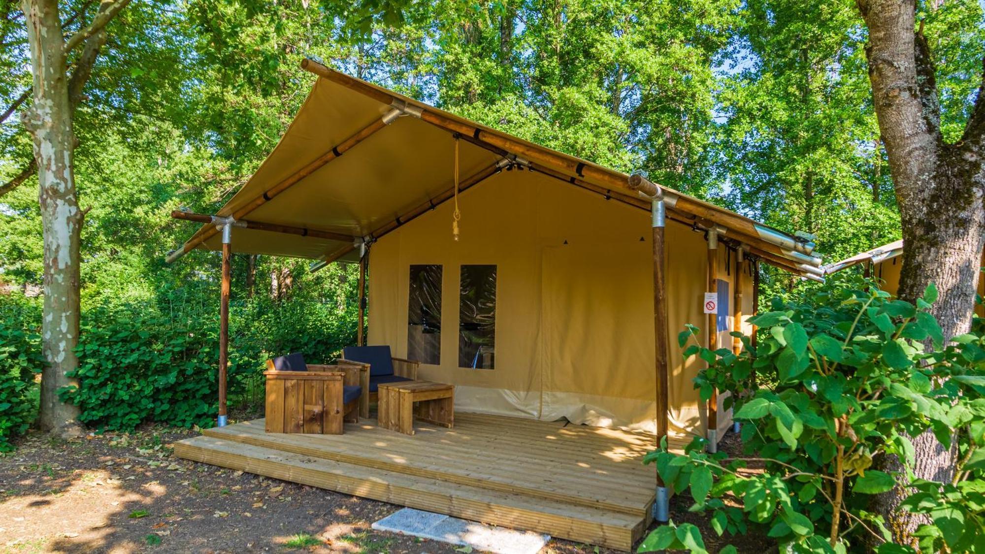 Camping Vesoul Vaivre-et-Montoille 外观 照片